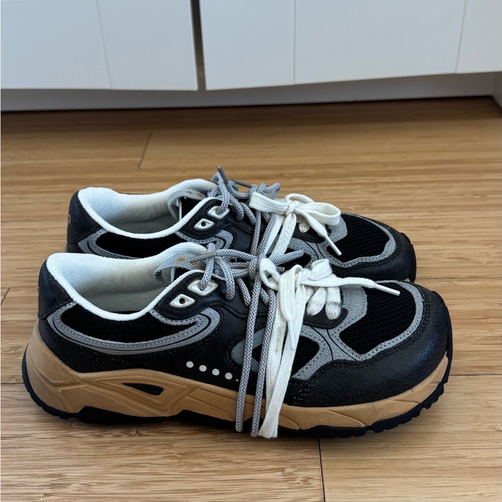 For wide feet! Barefoot sneakers, real leather, unisex, eu 39 (length - 26 cm.)